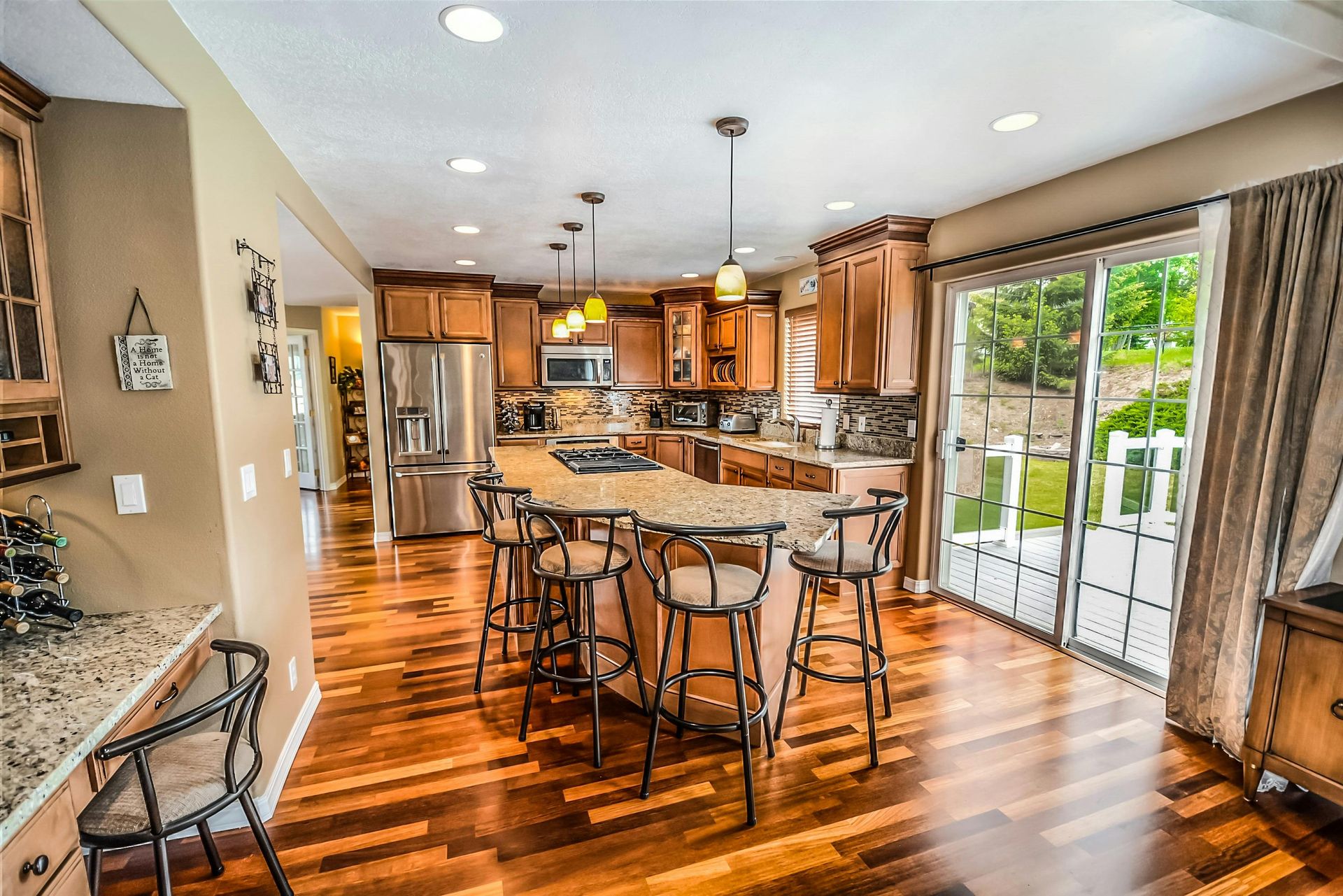 wood-house-table-534151
